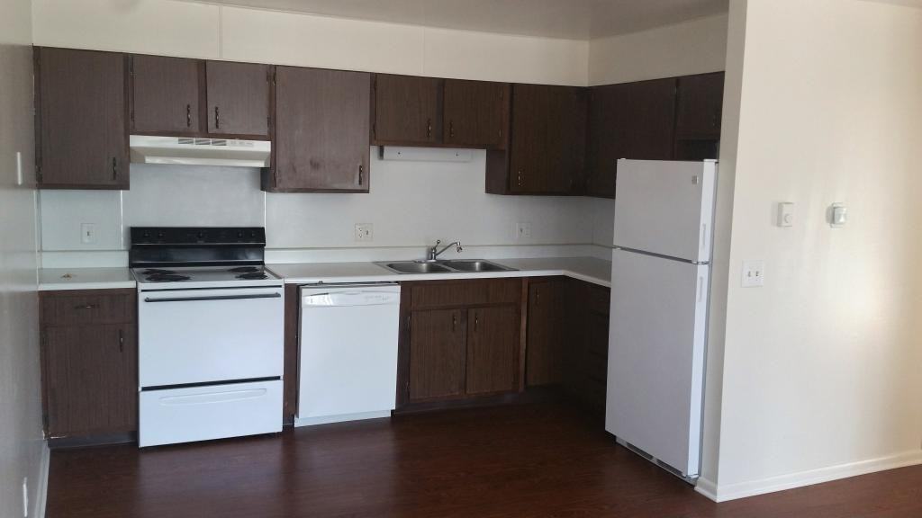 Country Squire/Covington Cove - Photo 3 of 10