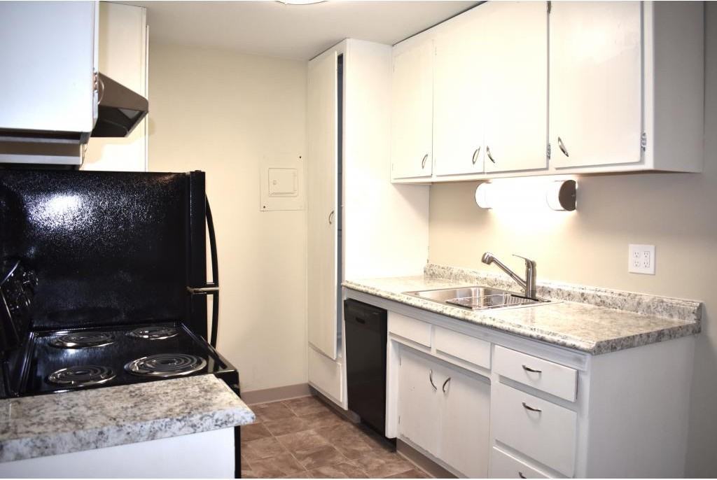 Beacon - Photo 3 of 20