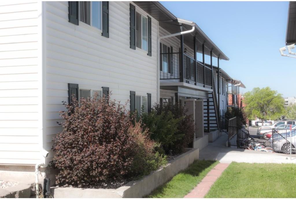 American Avenue - Photo 2 of 19