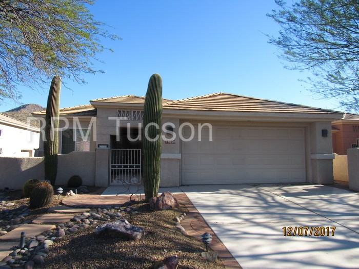 13650 N Holly Grape Dr - Photo 2 of 50