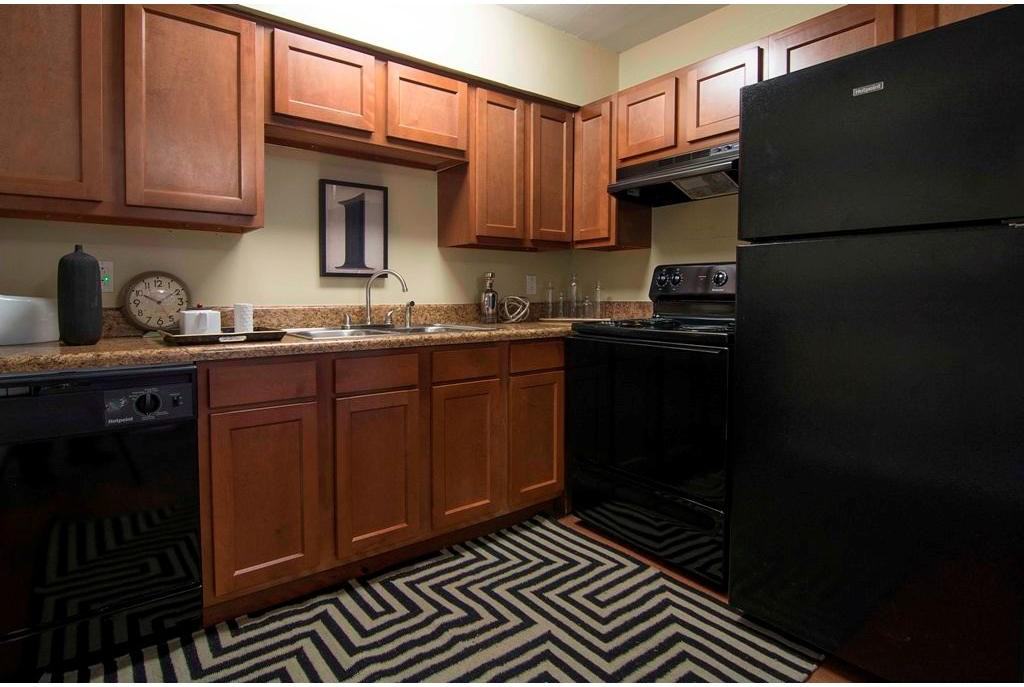 Upland Townhomes - Photo 2 of 17