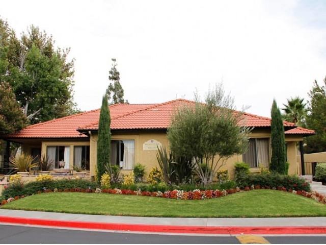 Broadstone Serrano - Photo 2 of 14