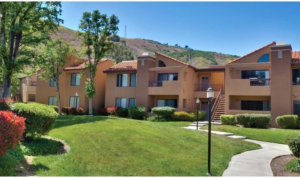 Malibu Canyon Apartments - Photo 3 of 20