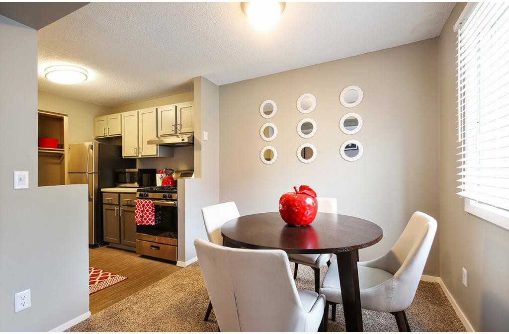 The Atwood at Eden Prairie Apartment Homes - Photo 3 of 13