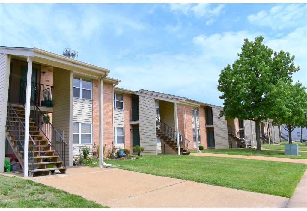 Butler Hill Apartments - Photo 3 of 19