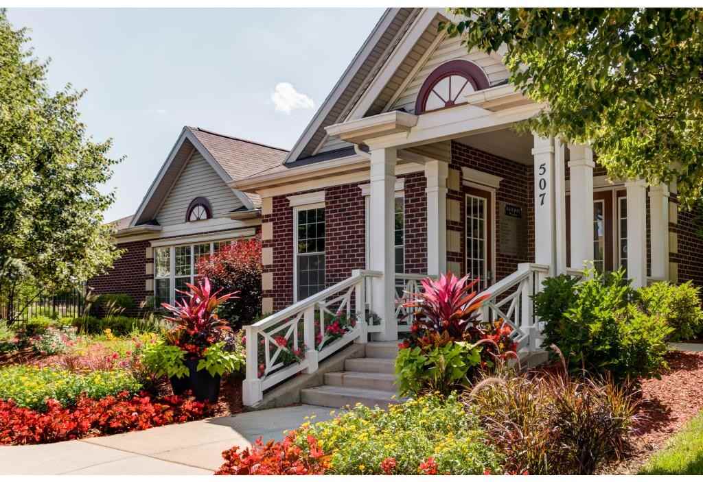 Railway Plaza - Photo 2 of 20