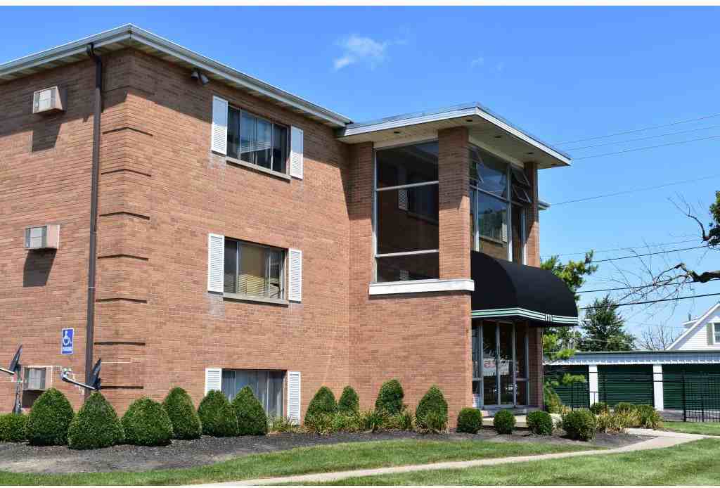 Wilson Plaza - Photo 2 of 12