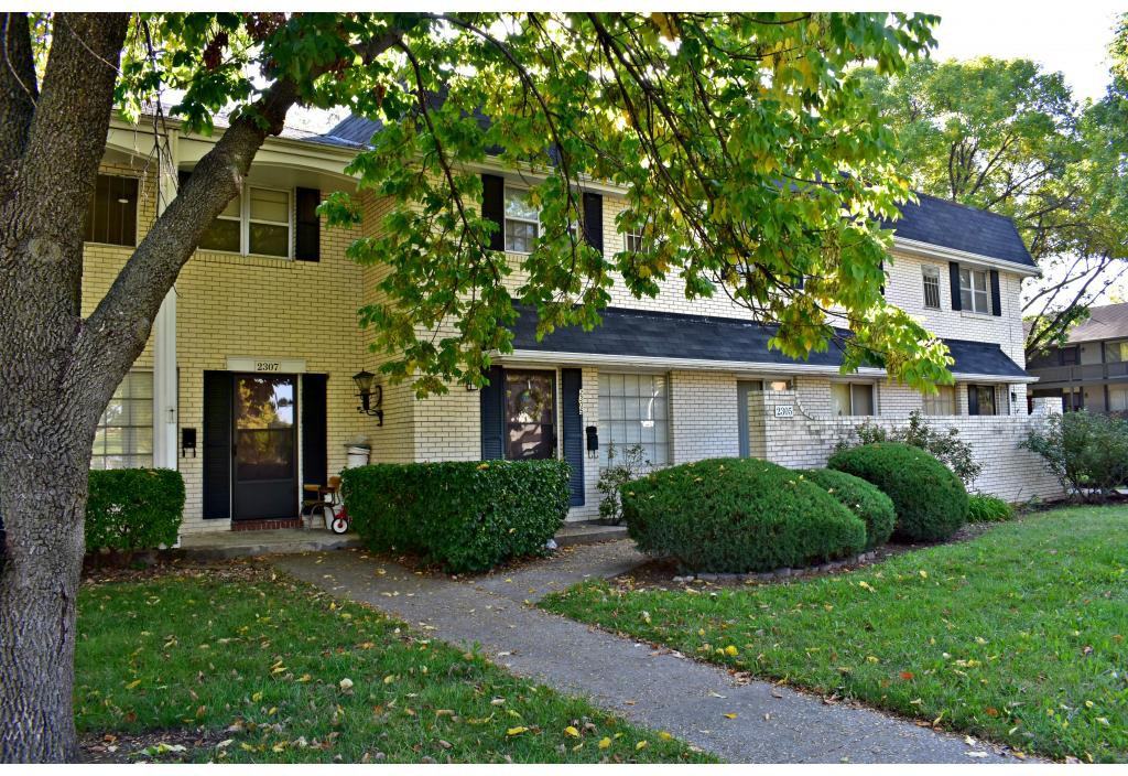 The Oliver Apartments - Photo 3 of 10