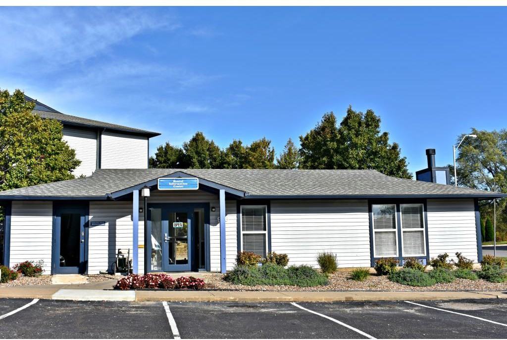 The Belmont - Photo 3 of 20