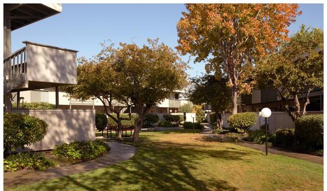 Parkmead - Photo 3 of 11