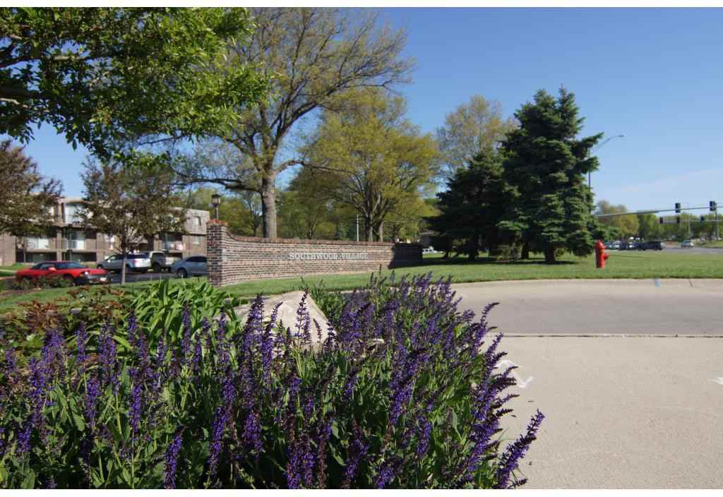 Southwood Village - Photo 2 of 20