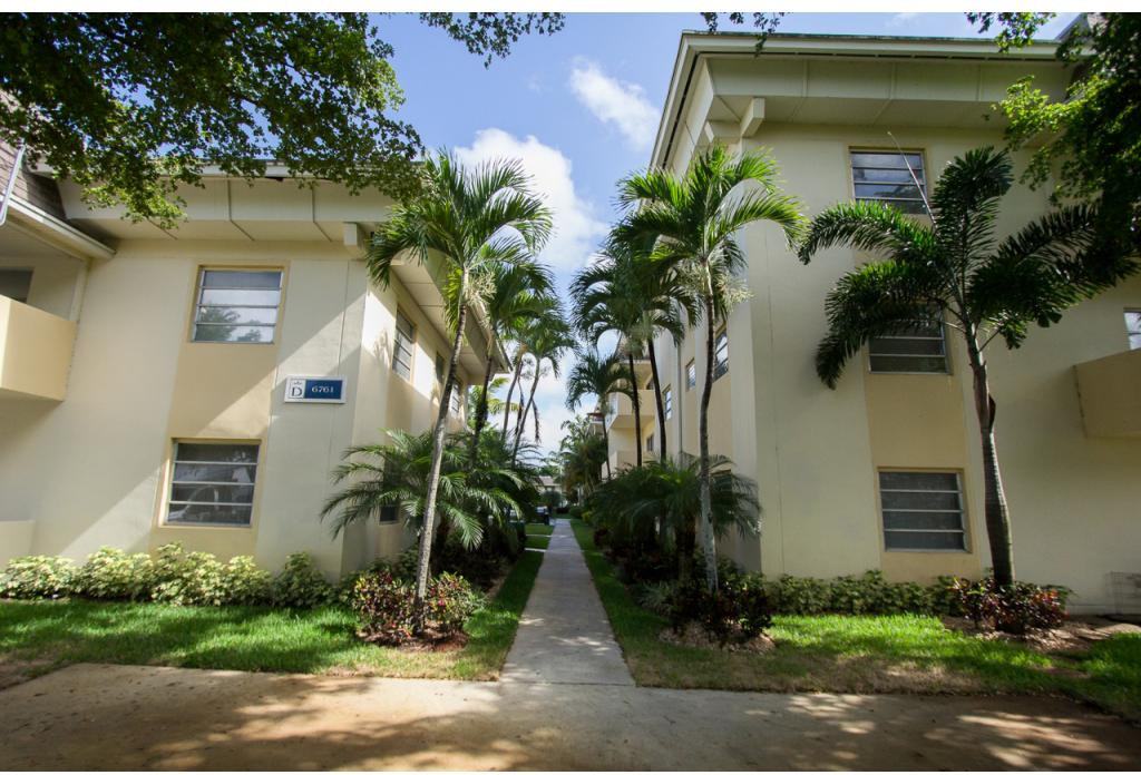 Waterside Apartments - Photo 3 of 6