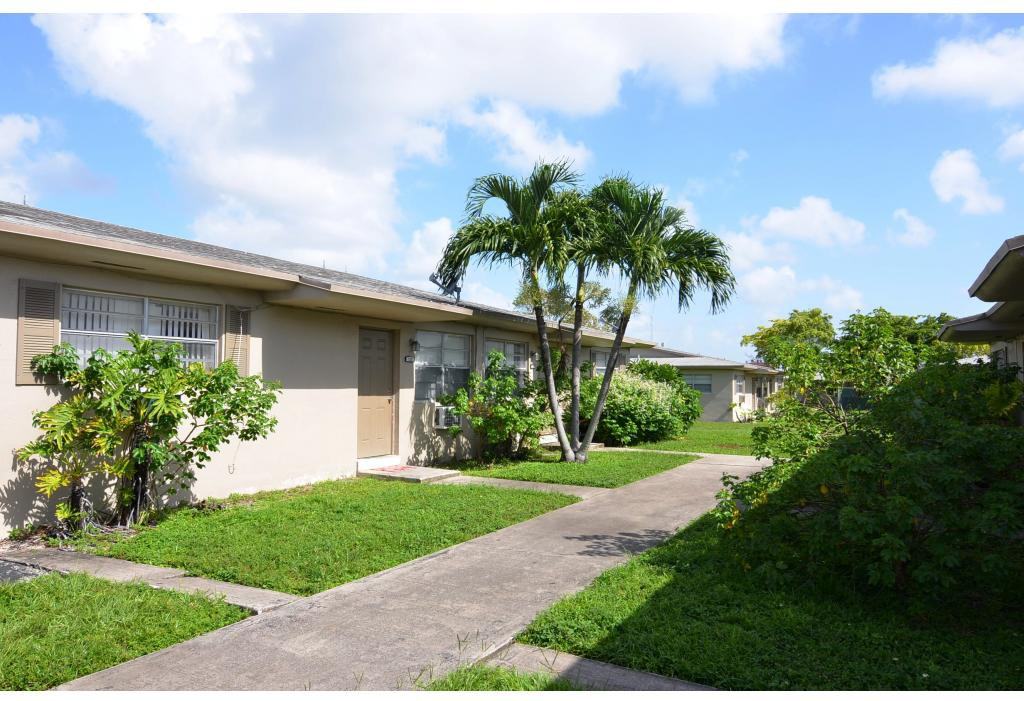 Cottage Cove - Photo 3 of 19