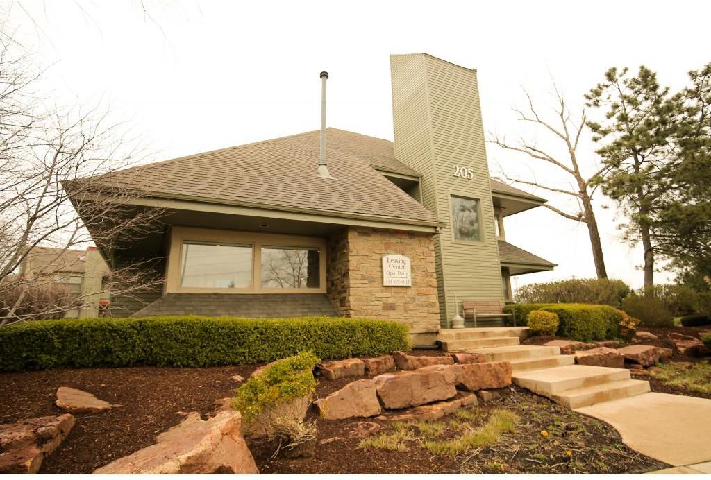 Stonehaven Apartments - Photo 3 of 20