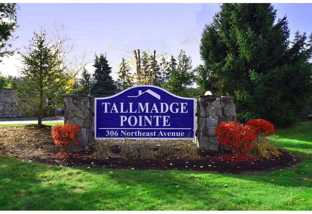 Tallmadge Pointe - Photo 2 of 19