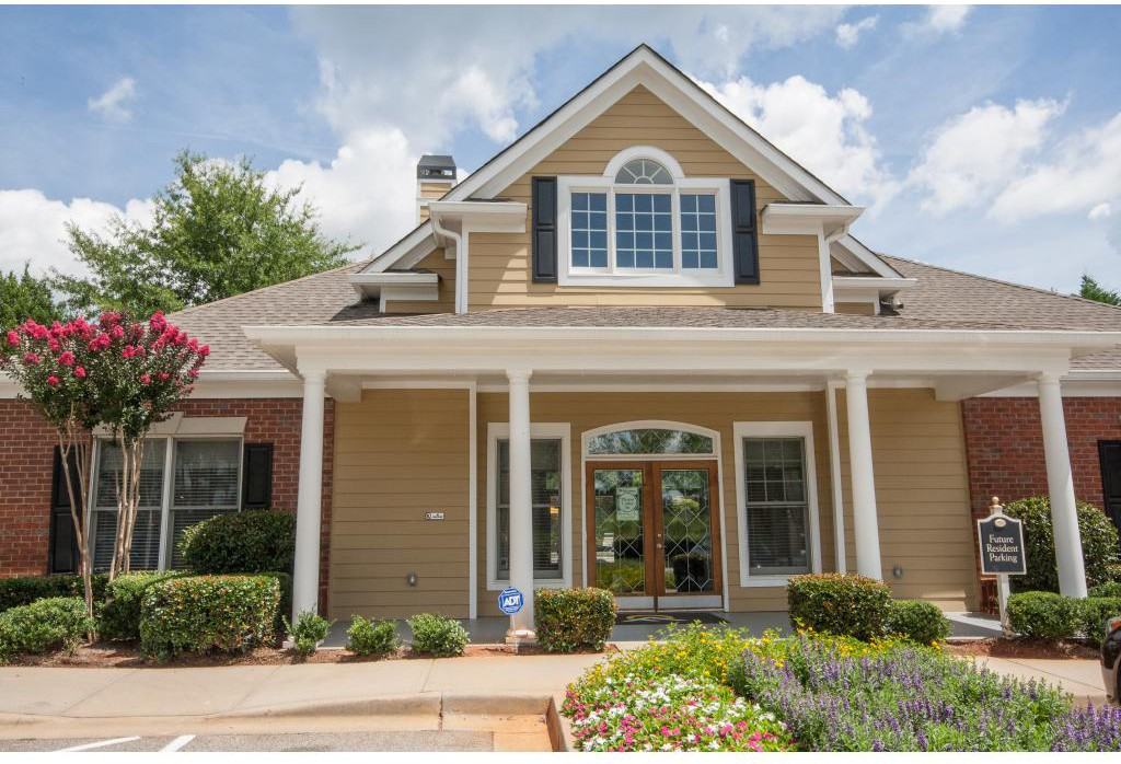 Woodlawn Park - Photo 2 of 20