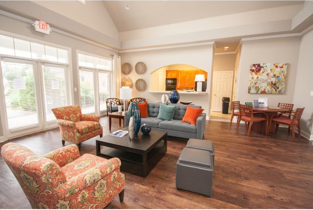 Woodlawn Park - Photo 3 of 20