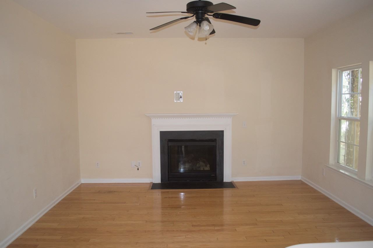 242 Nelliefield Creek Dr - Photo 3 of 45