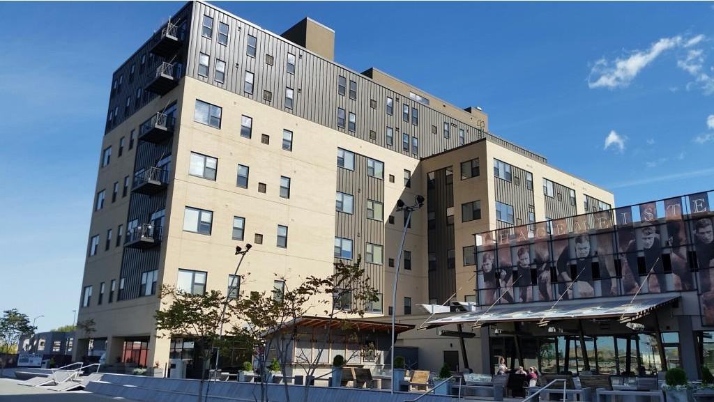 The Flats on the Fox - Photo 2 of 19