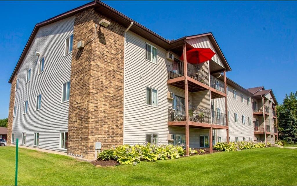 Dove Terrace - Photo 2 of 19