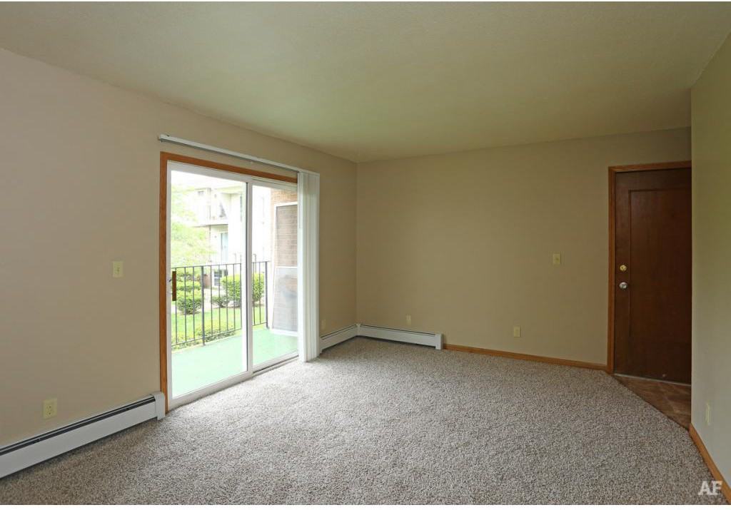 Eastview Circle Apartments - Photo 3 of 7