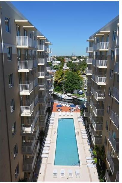 Miami Riverfront Residences - Photo 3 of 11