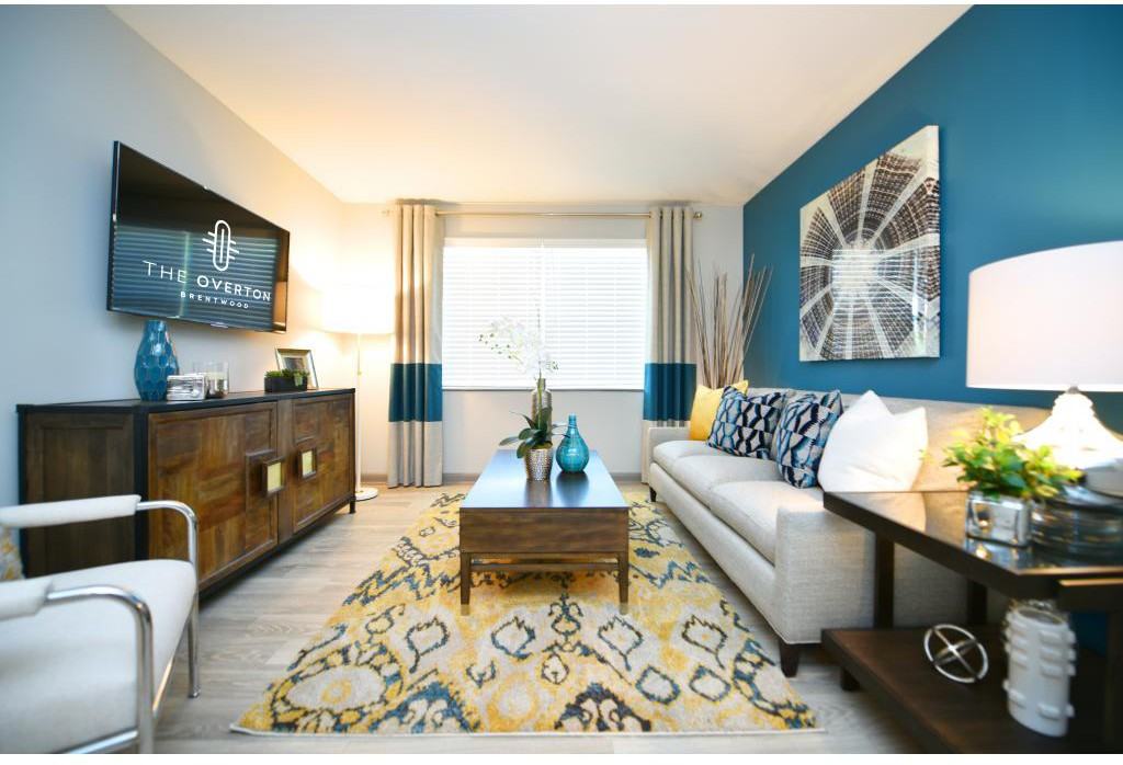 The Overton Brentwood - Photo 3 of 20