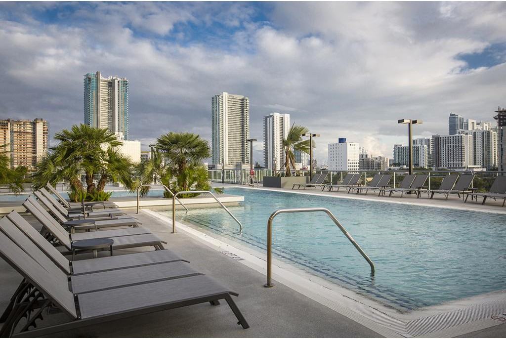 Midtown 5 - Photo 3 of 20