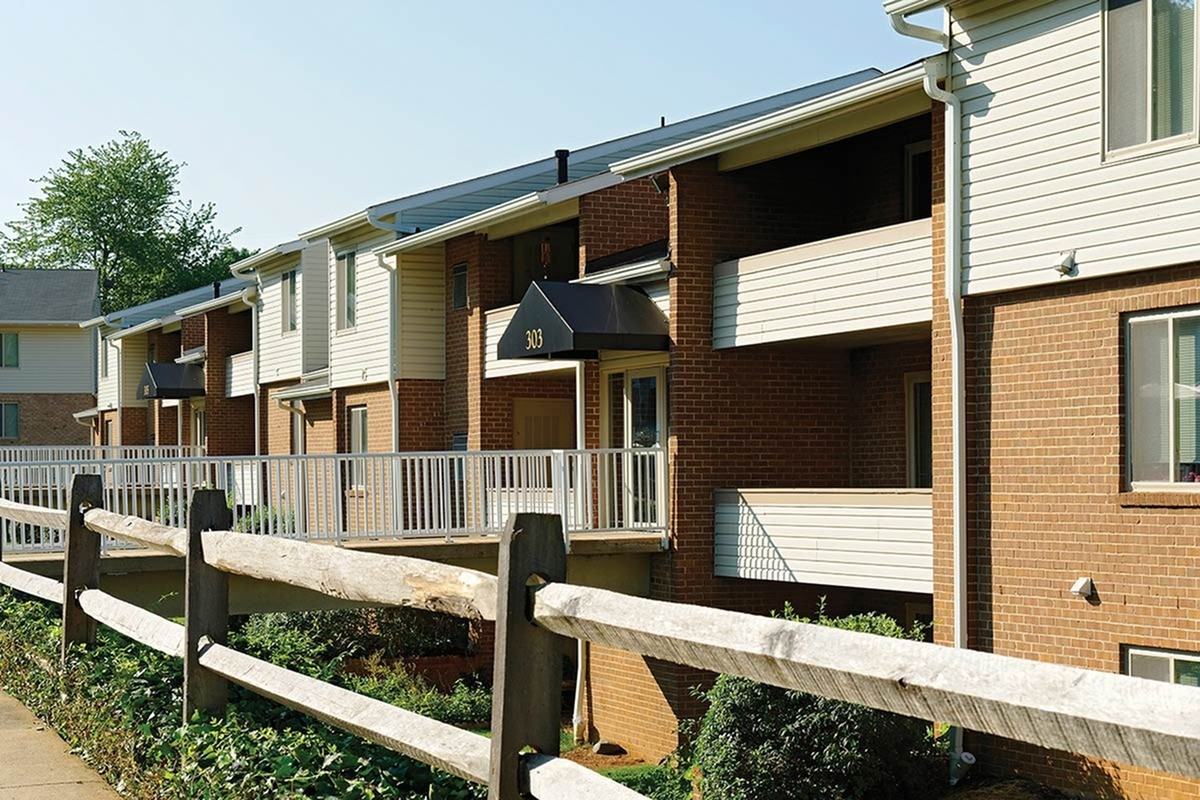 Saddle Brooke Apartments - Photo 3 of 25