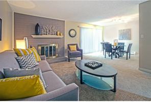 featured image of 4982 S Ulster St