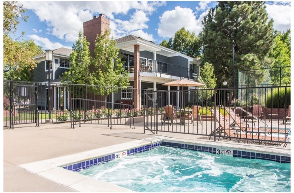 Autumn Chase - Photo 2 of 22