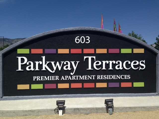 Parkway Terraces - Photo 2 of 35