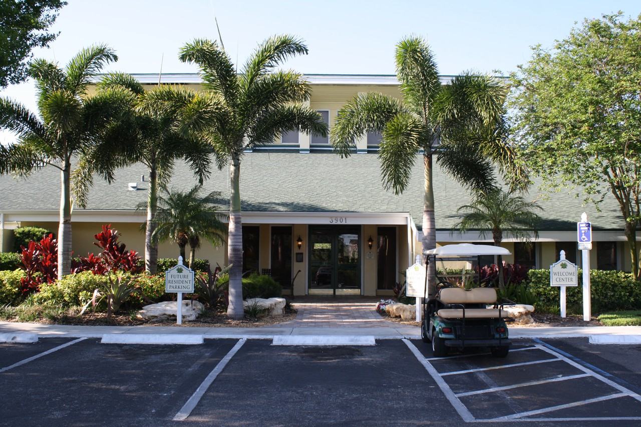 Alta Mar at Broadwater - Photo 2 of 32