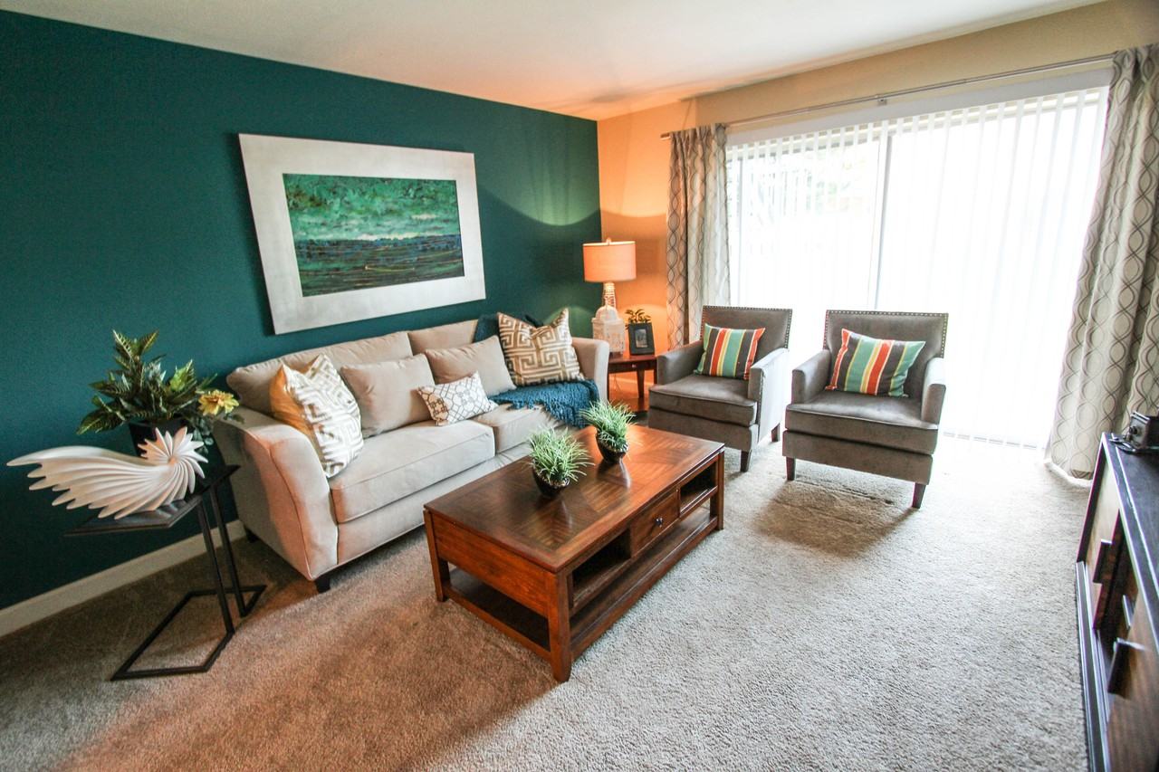 Alta Mar at Broadwater - Photo 3 of 32