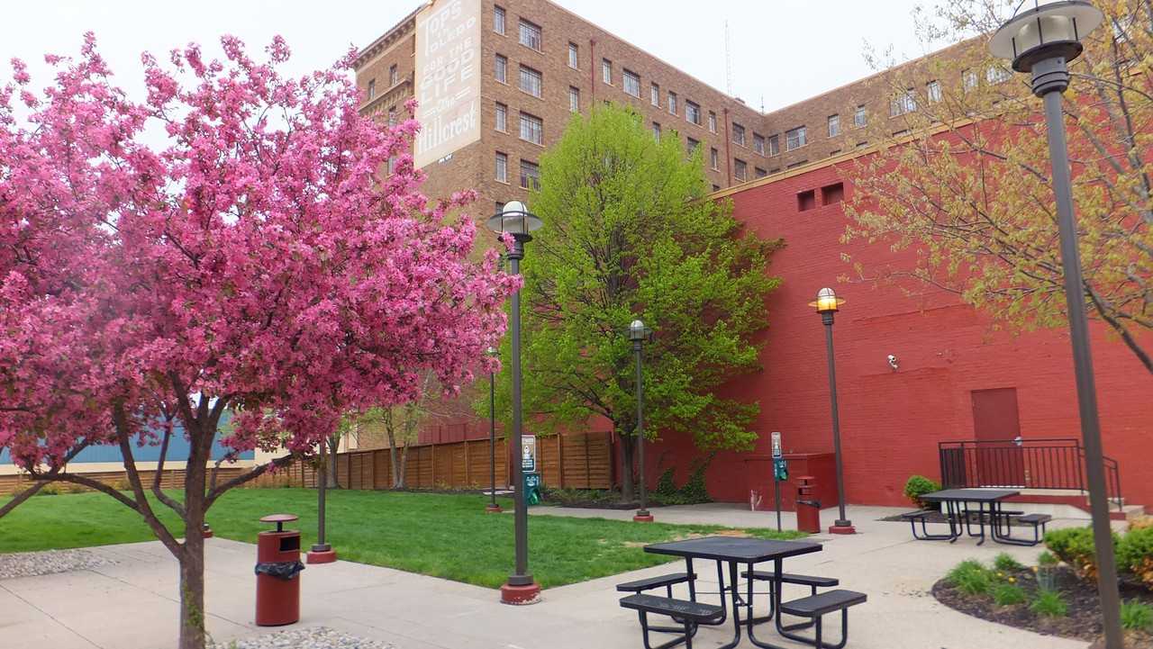 Historic Hillcrest Apartments 241 16th St, Toledo, OH 43604 Zumper