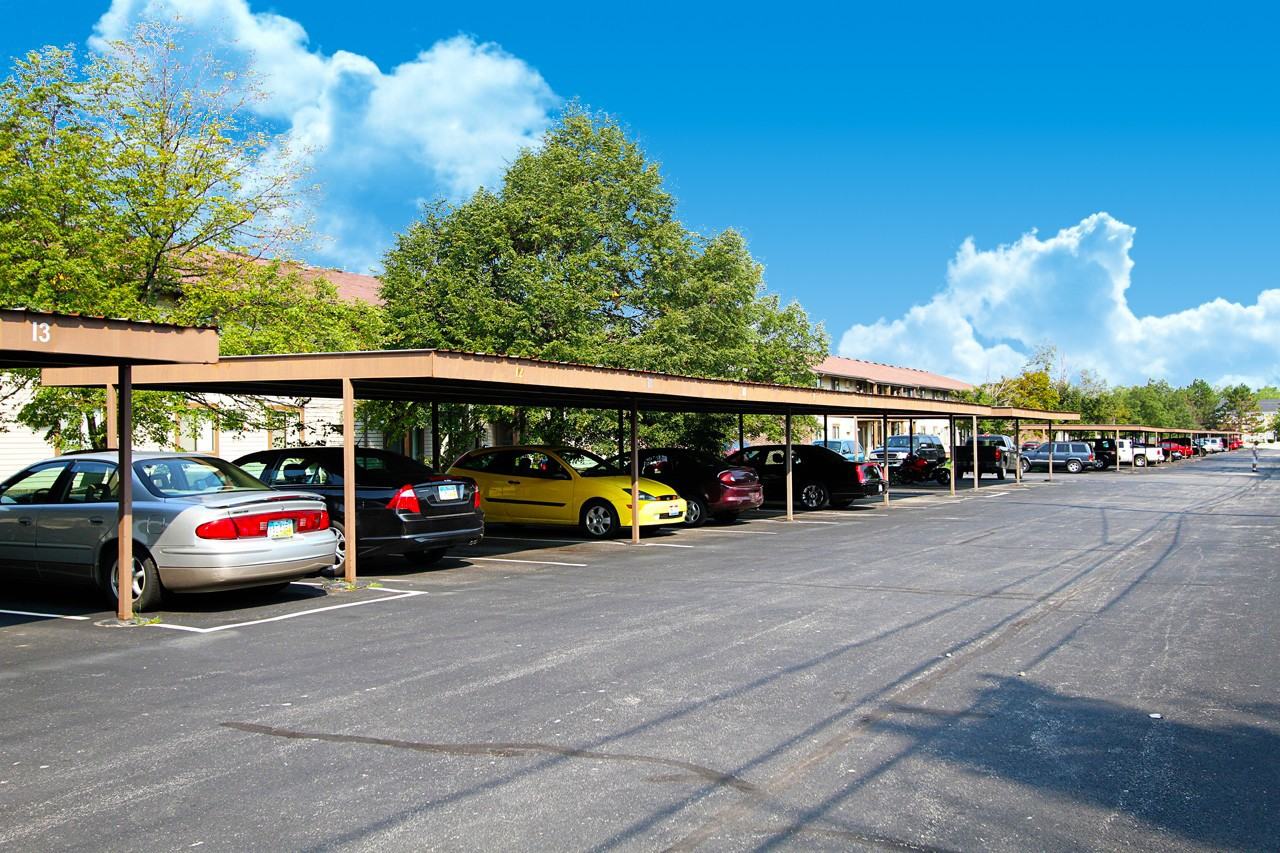 Ridgewood Apartments - Photo 2 of 14