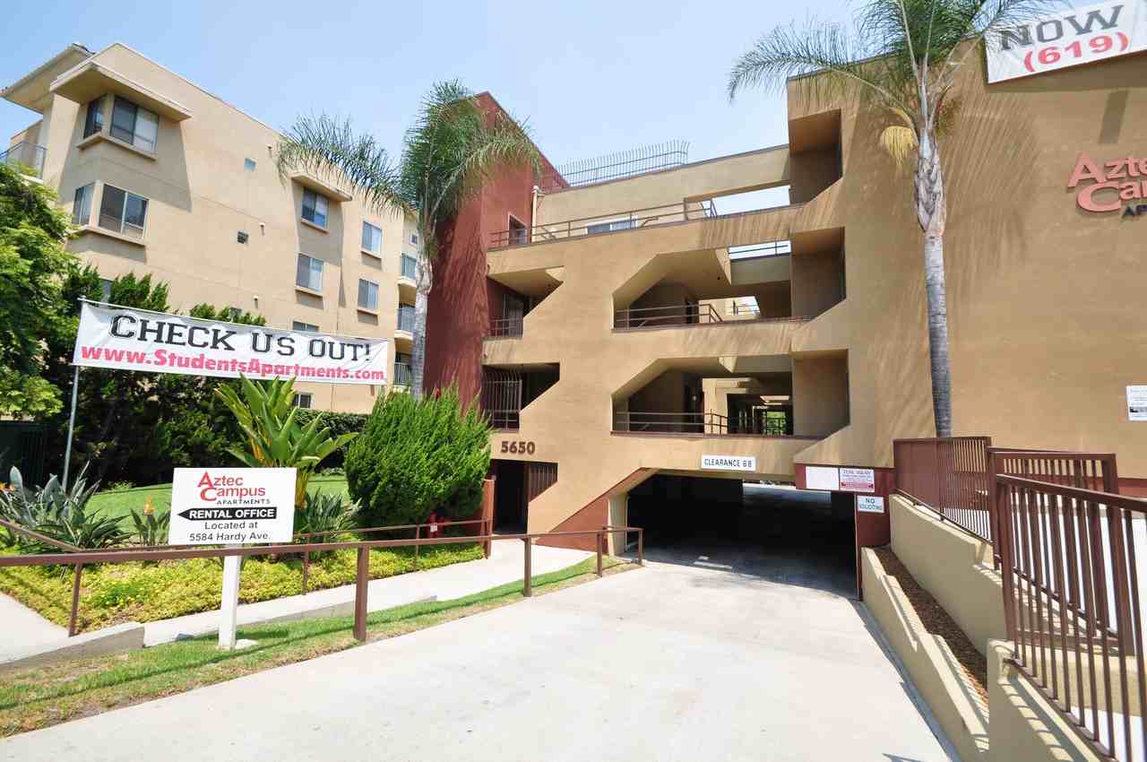 Aztec Campus Apartments - Photo 3 of 25