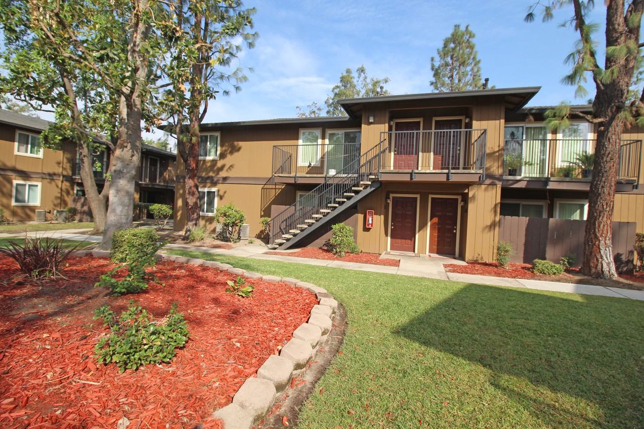 Sandpiper Village - Photo 2 of 32