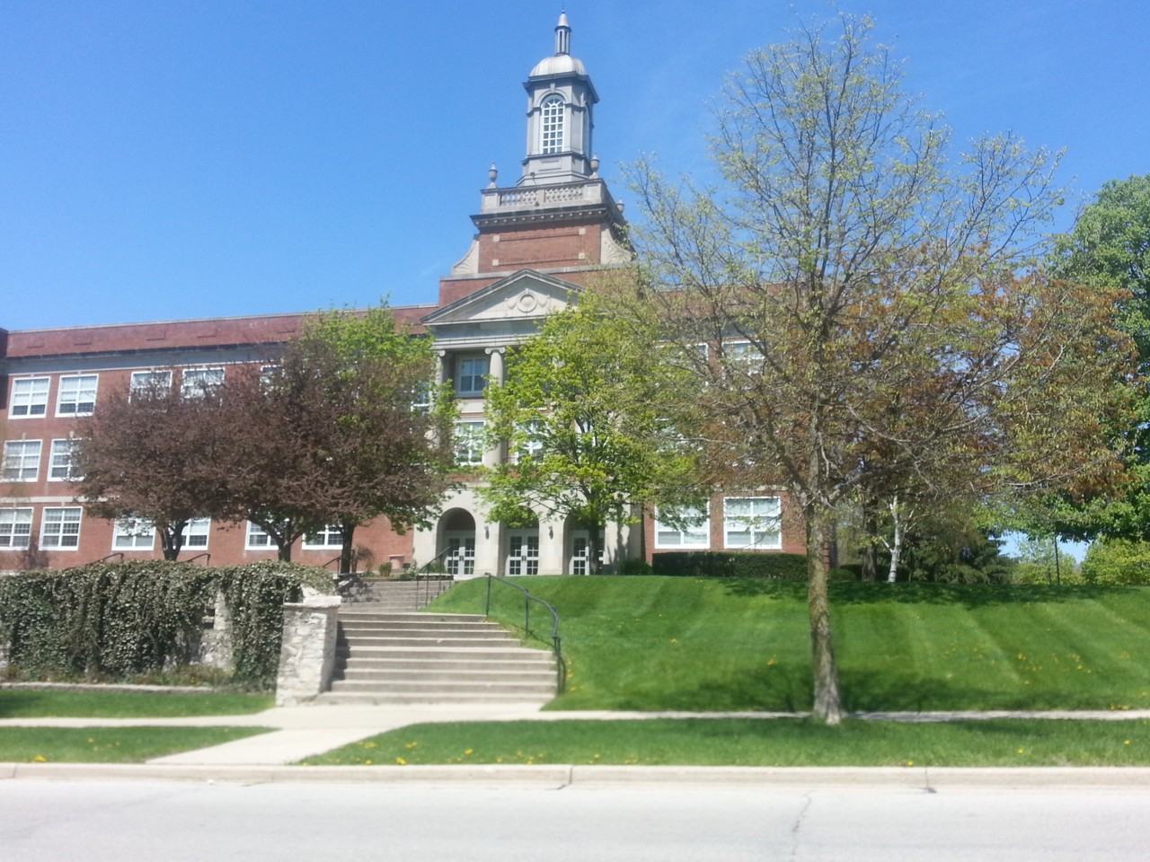 Hawthorne Terrace - Photo 2 of 50