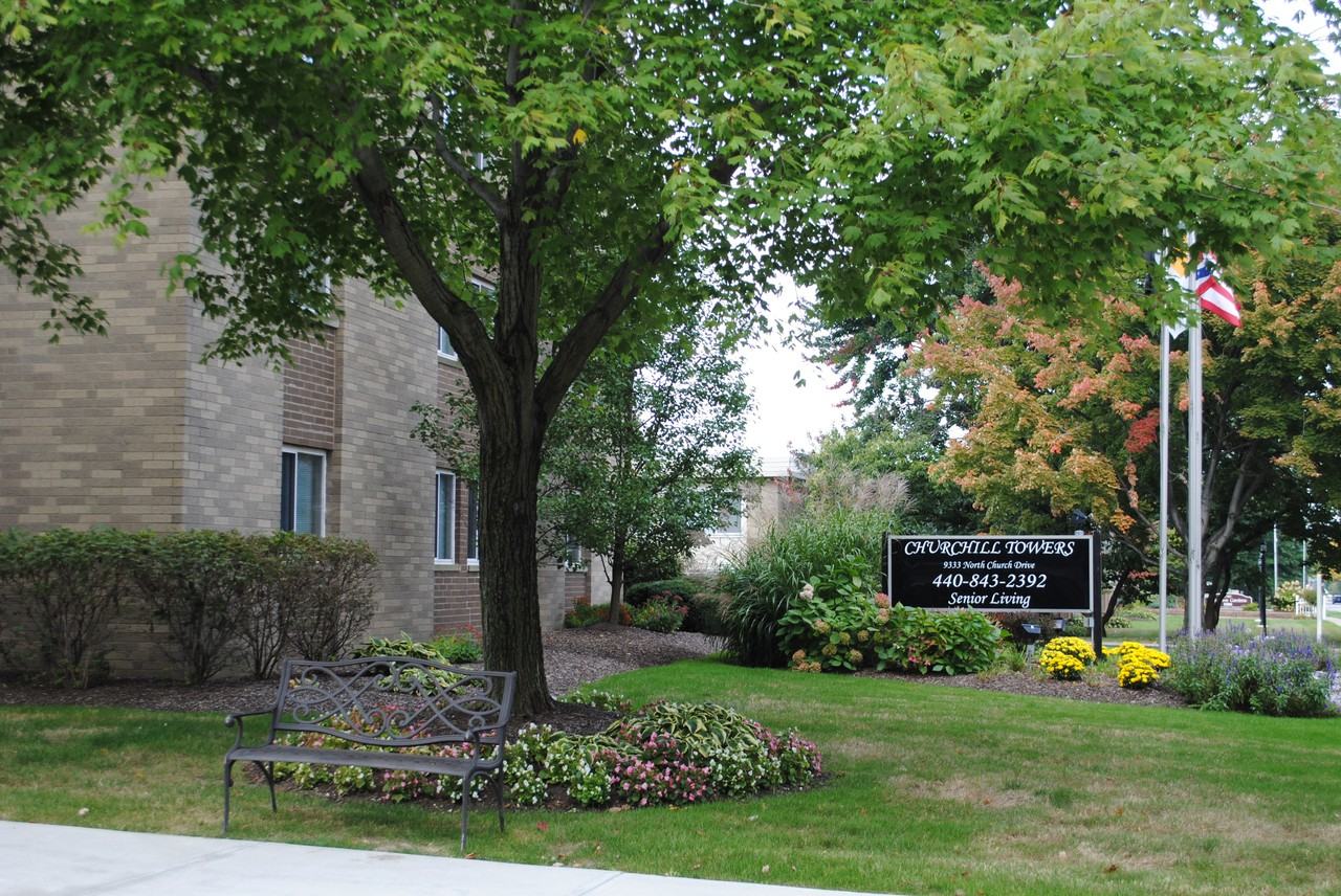 Churchill Towers 55+ Senior Living - Photo 3 of 22