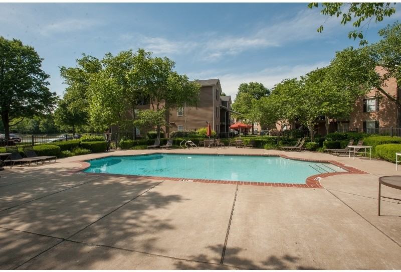 Sutton Place - Photo 2 of 33