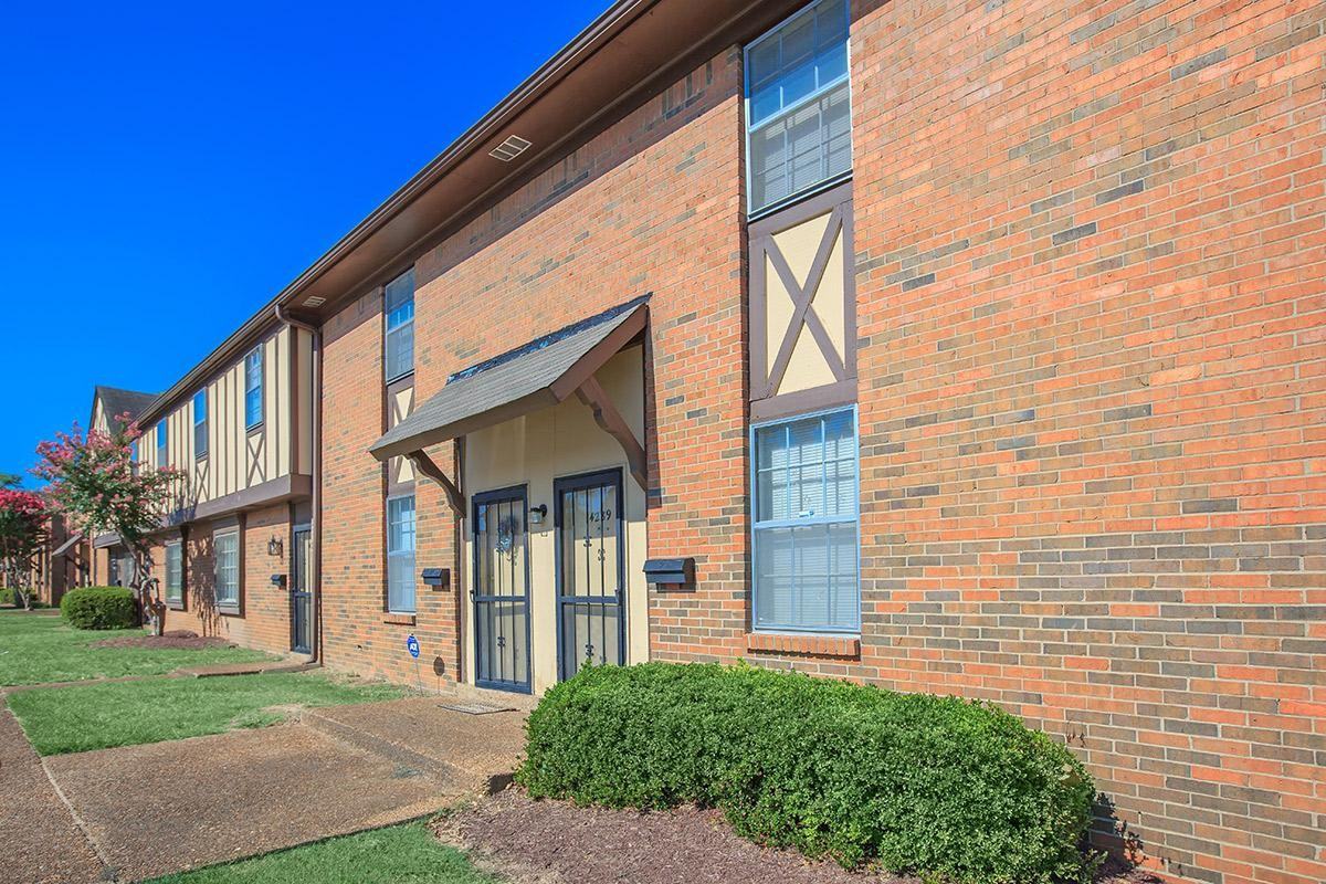 Faronia Square Townhomes - Photo 2 of 27