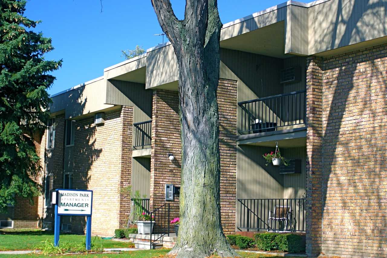 Madison Park Apartments - Photo 3 of 21