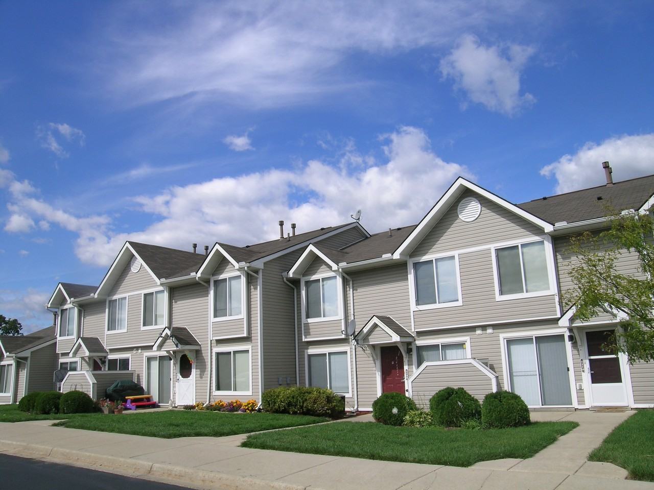 Walkabout Creek Apartments - Photo 2 of 27