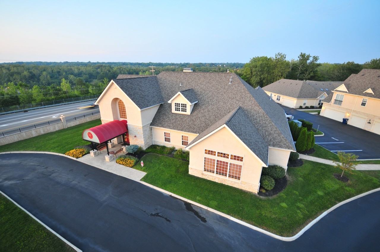 Marble Cliff Commons Apartments 2828 Marblevista Blvd, Columbus, OH