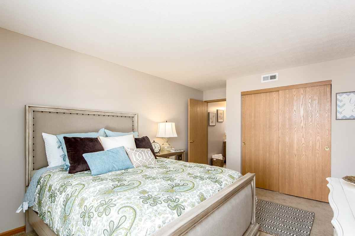 Sawmill Crossing - Photo 3 of 33