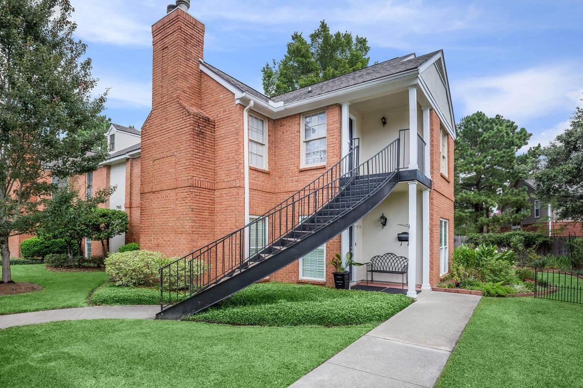 Jefferson Place - Photo 3 of 50