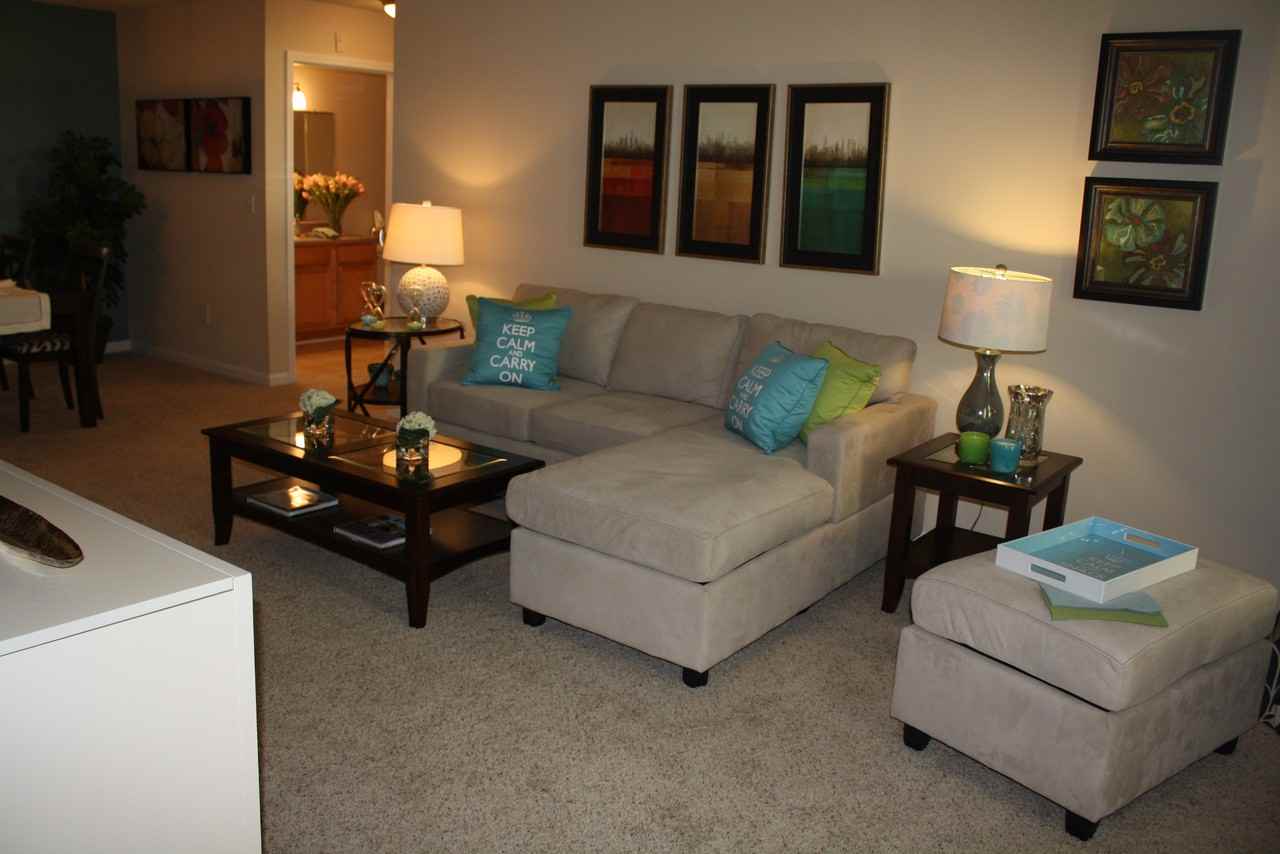 Hickory Falls - Photo 2 of 9