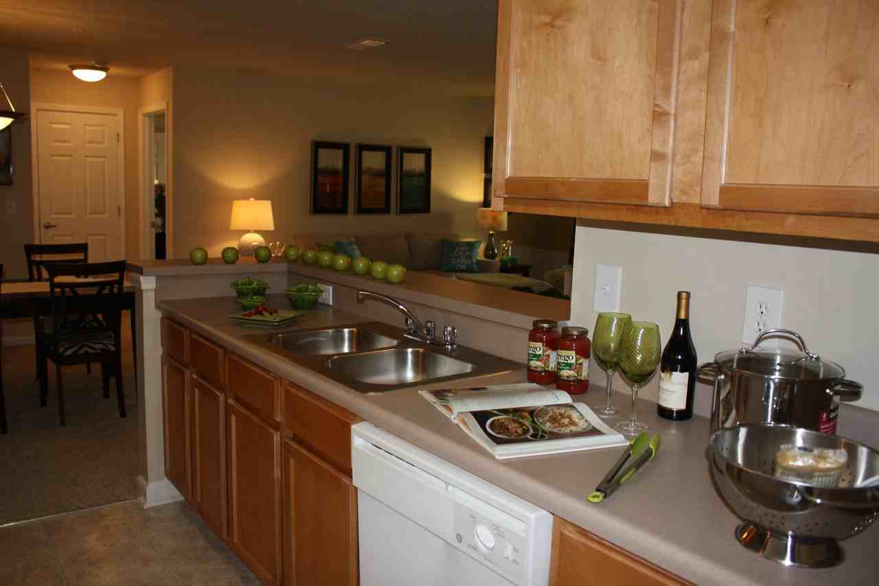 Hickory Falls - Photo 3 of 9