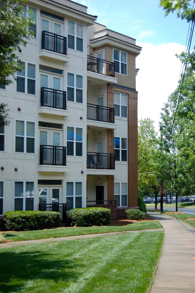 Ten 05 West Trade - Photo 3 of 3